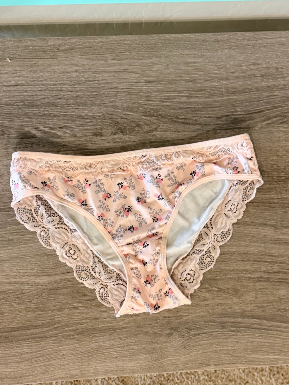 Laura Ashley Pale Pink Floral Lace Bikini Panty
